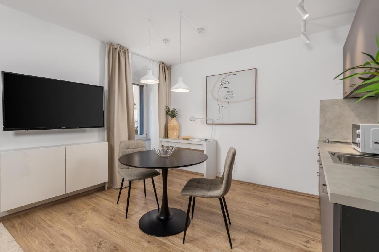 Main Street Apartments 2 ริเยกา ภายนอก รูปภาพ
